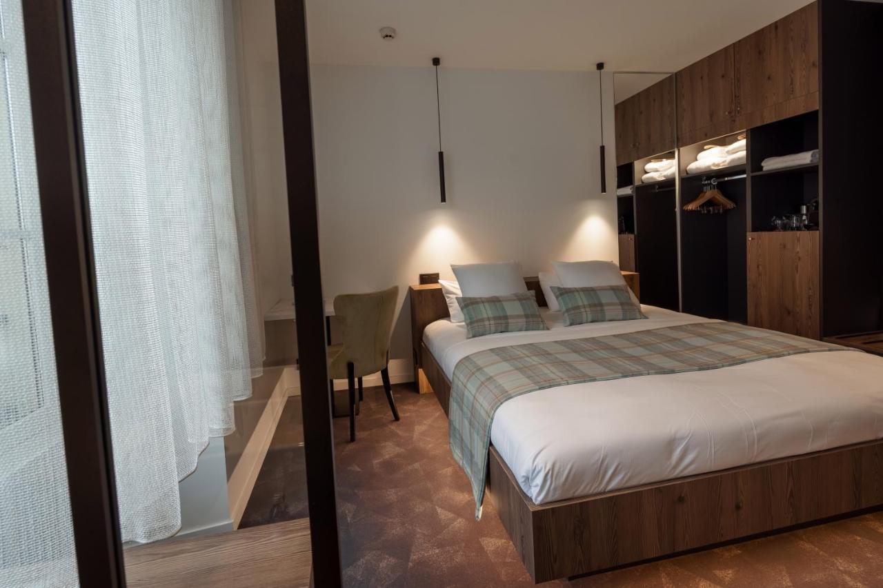Chille Logis Hotel Parenthese, Restaurant & Spa מראה חיצוני תמונה