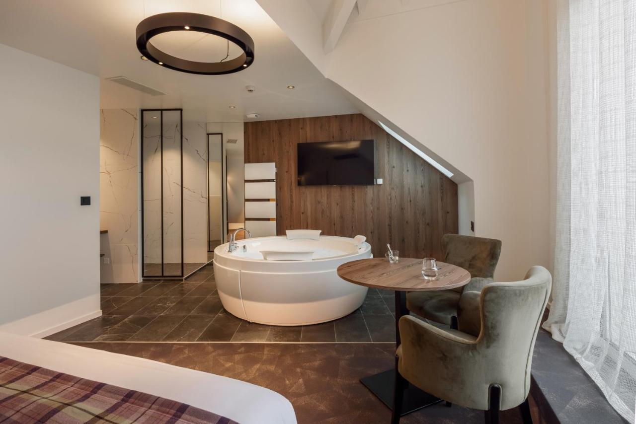 Chille Logis Hotel Parenthese, Restaurant & Spa מראה חיצוני תמונה