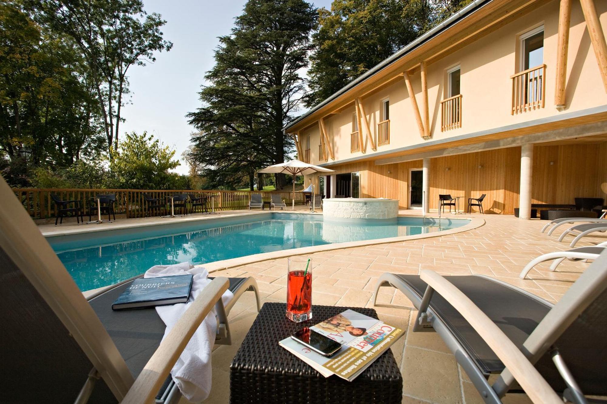 Chille Logis Hotel Parenthese, Restaurant & Spa מראה חיצוני תמונה